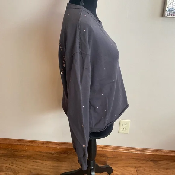 Set of 3 Peloton Sweatshirts. - Picture 3 of 10